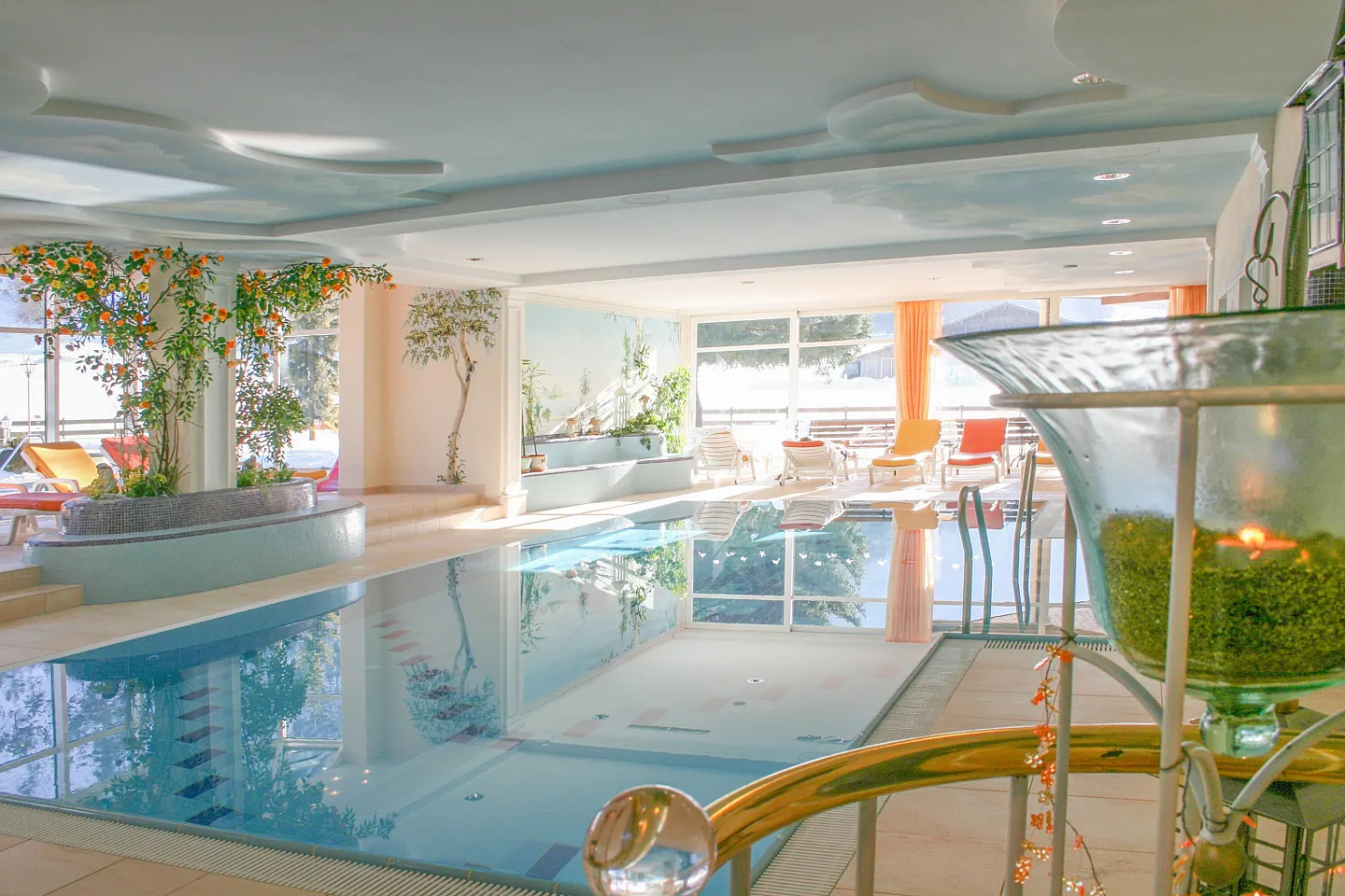 swimmingpool_innen